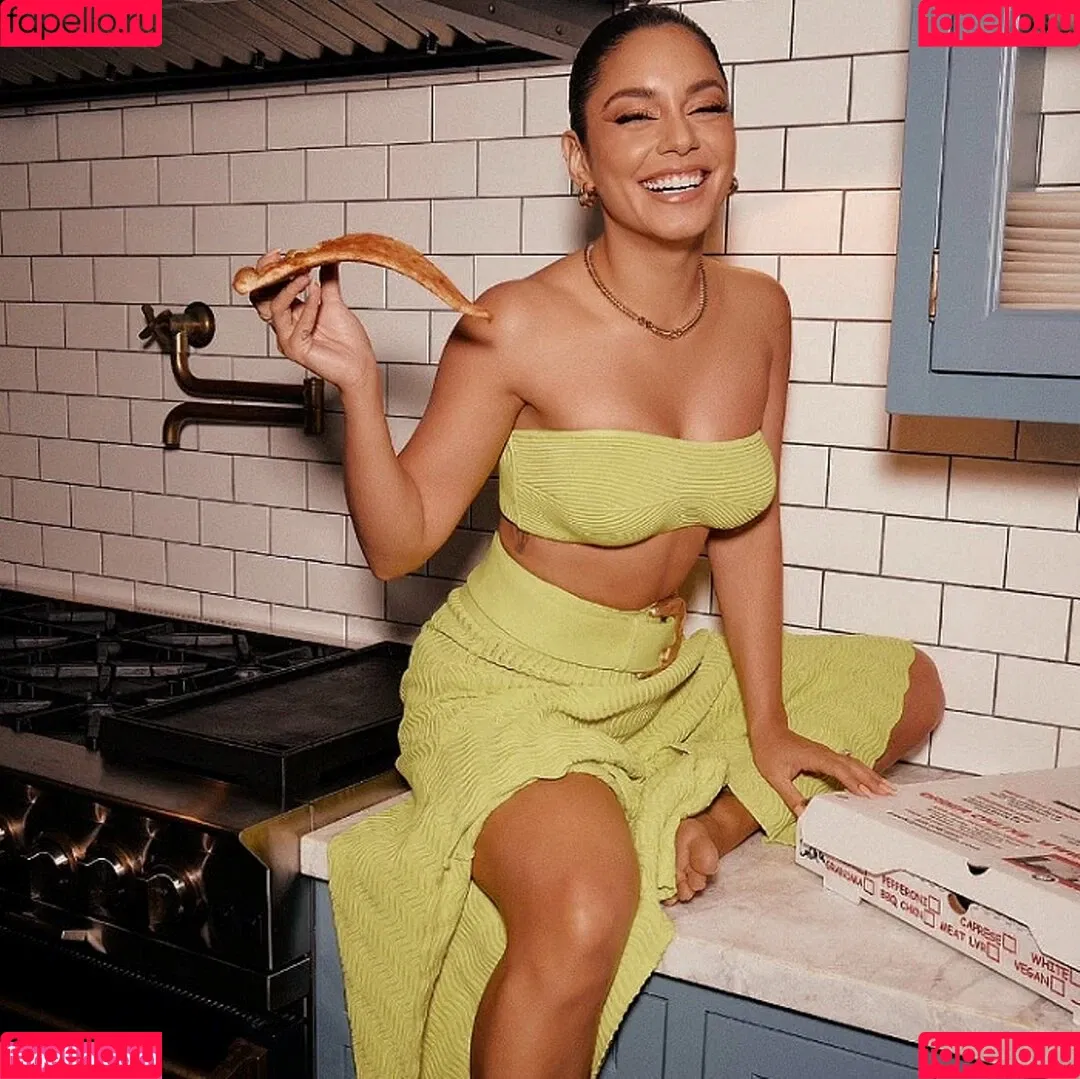 Vanessa Hudgens / VanessaHudgens Onlyfans Photo Gallery 