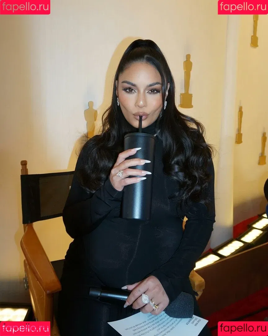 Vanessa Hudgens / VanessaHudgens Onlyfans Photo Gallery 