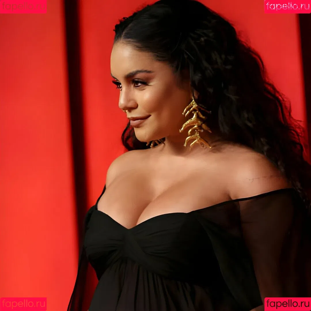 Vanessa Hudgens / VanessaHudgens Onlyfans Photo Gallery 