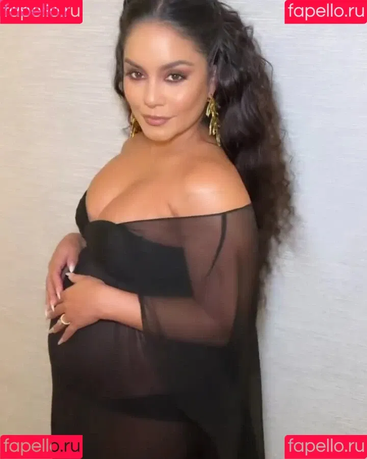 Vanessa Hudgens / VanessaHudgens Onlyfans Photo Gallery 