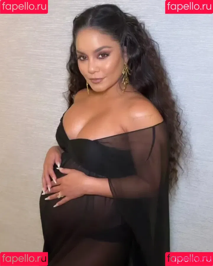 Vanessa Hudgens / VanessaHudgens Onlyfans Photo Gallery 