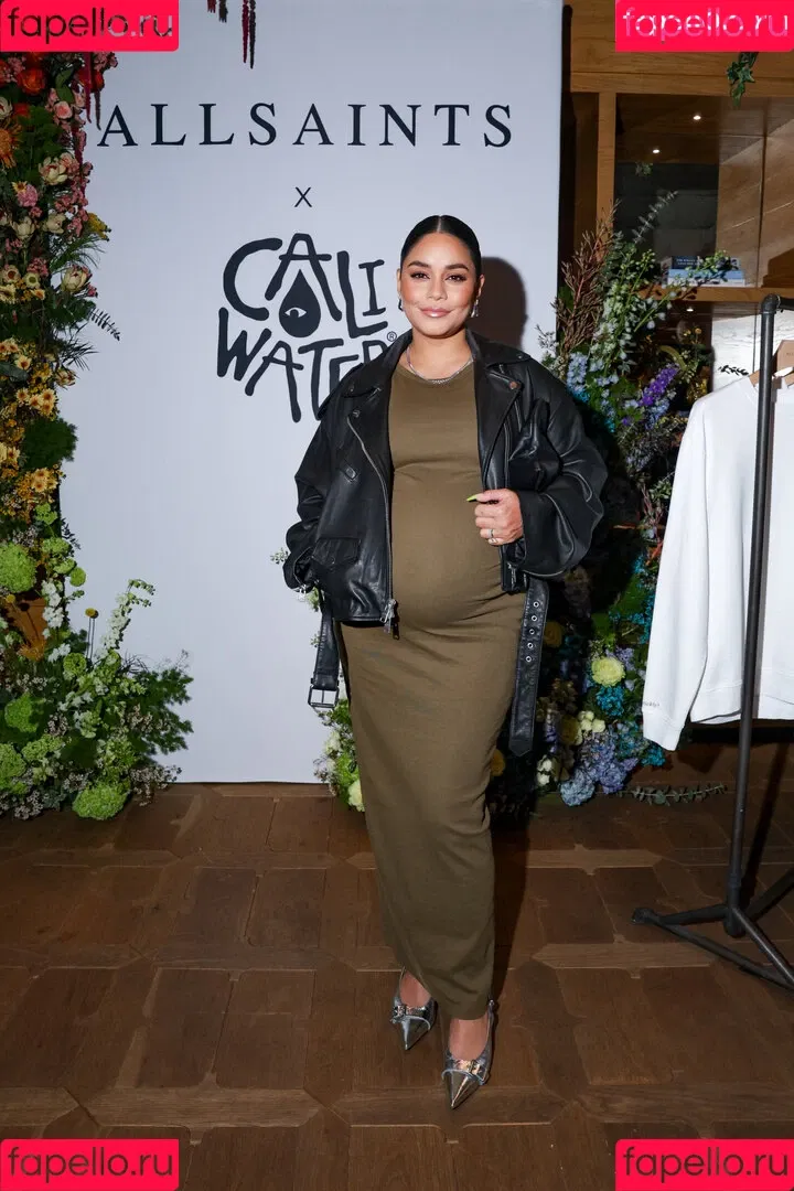 Vanessa Hudgens / VanessaHudgens Onlyfans Photo Gallery 
