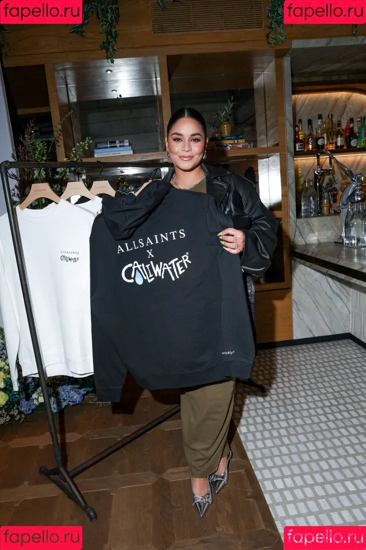 Vanessa Hudgens / VanessaHudgens Onlyfans Photo Gallery 