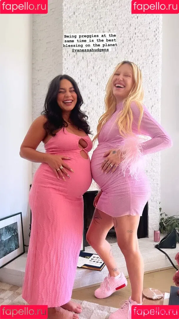 Vanessa Hudgens / VanessaHudgens Onlyfans Photo Gallery 