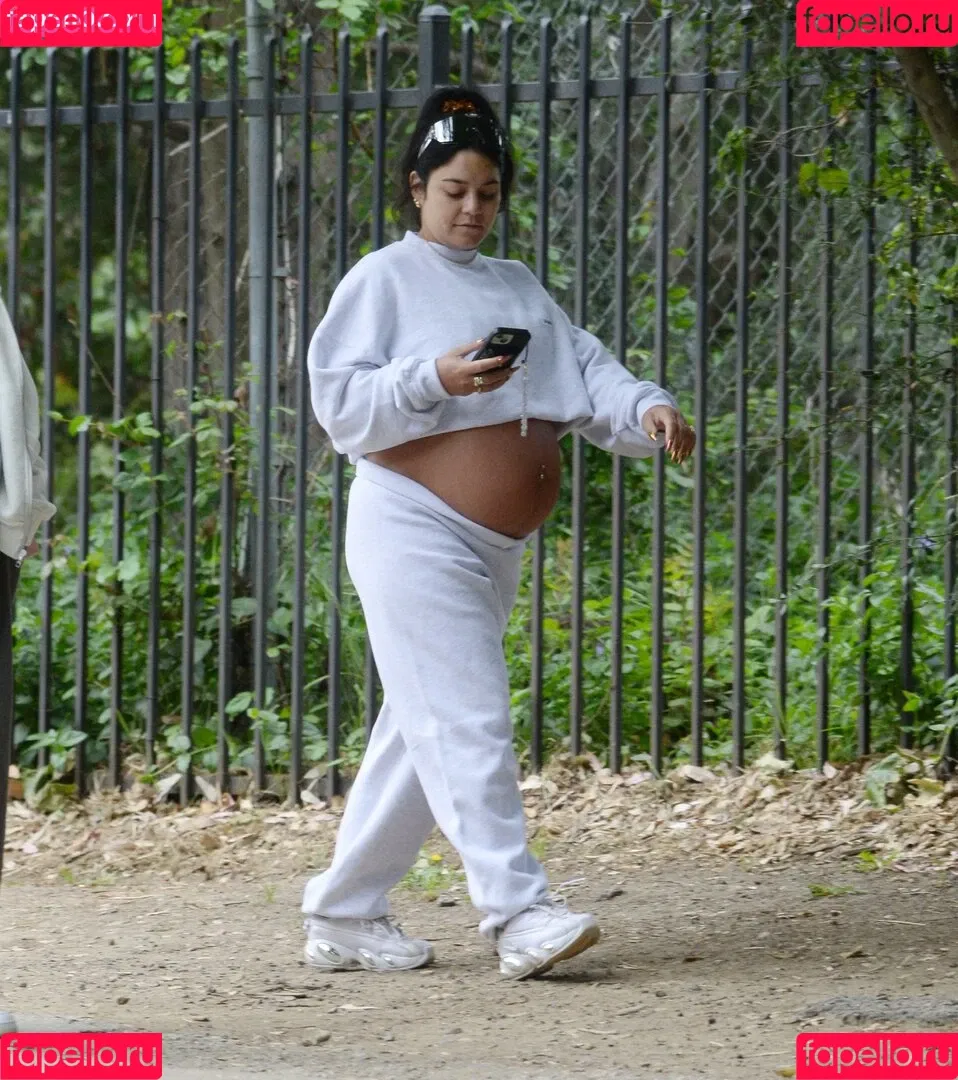 Vanessa Hudgens / VanessaHudgens Onlyfans Photo Gallery 