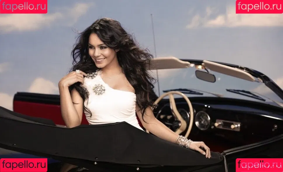 Vanessa Hudgens / VanessaHudgens Onlyfans Photo Gallery 
