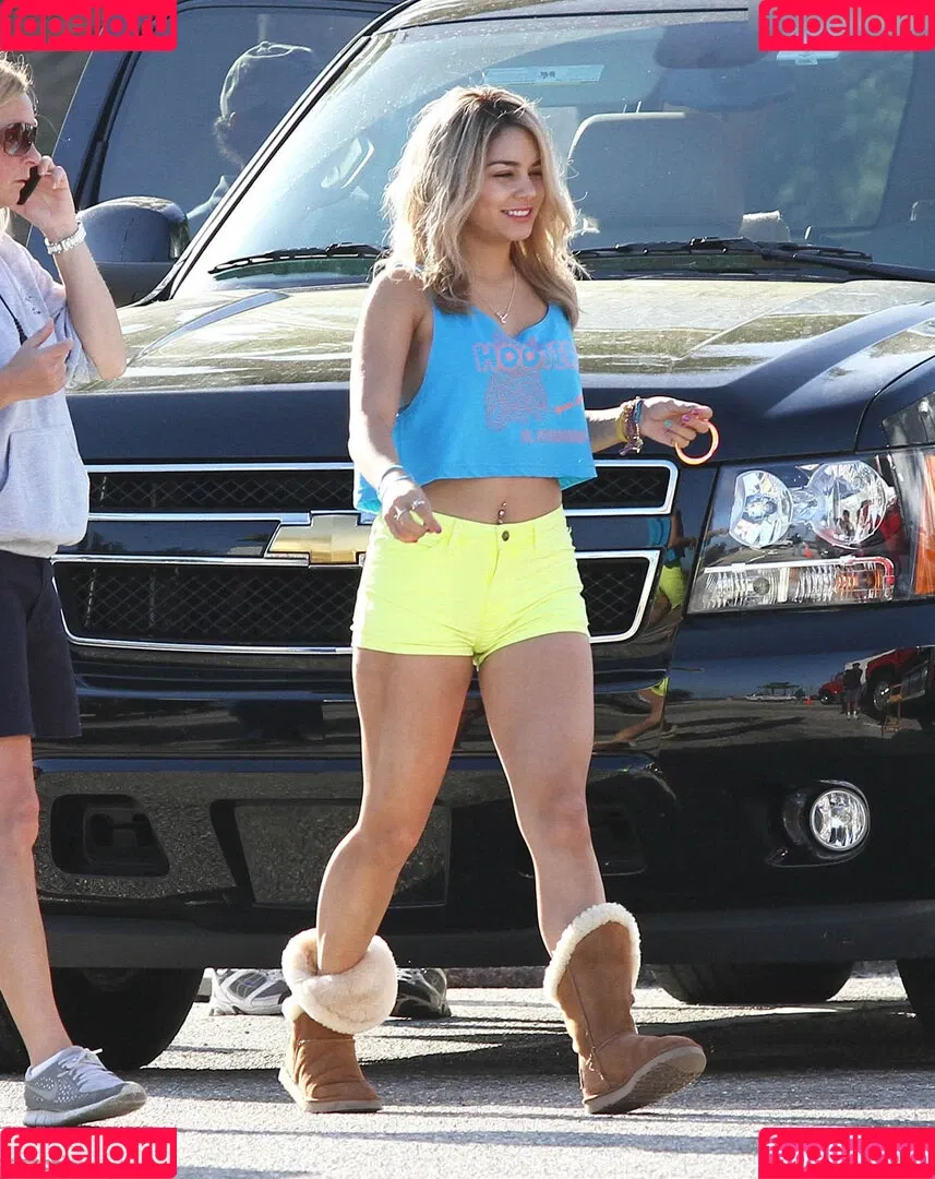 Vanessa Hudgens / VanessaHudgens Onlyfans Photo Gallery 