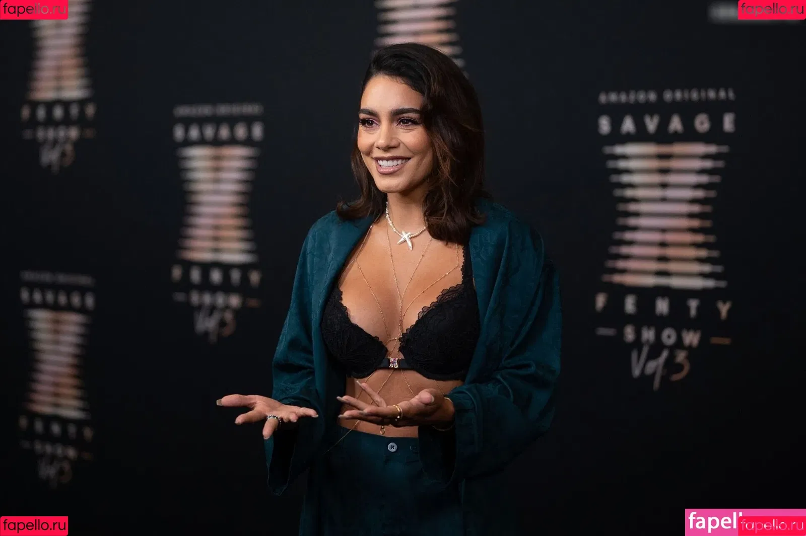 Vanessa Hudgens / VanessaHudgens Onlyfans Photo Gallery 