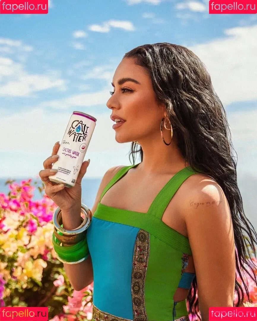 Vanessa Hudgens / VanessaHudgens Onlyfans Photo Gallery 