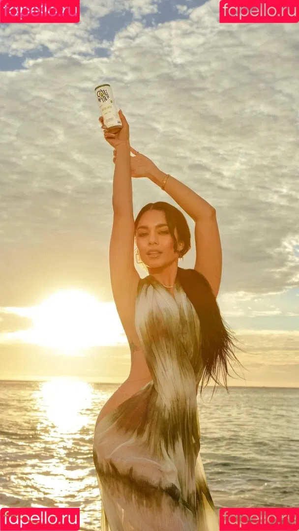 Vanessa Hudgens / VanessaHudgens Onlyfans Photo Gallery 