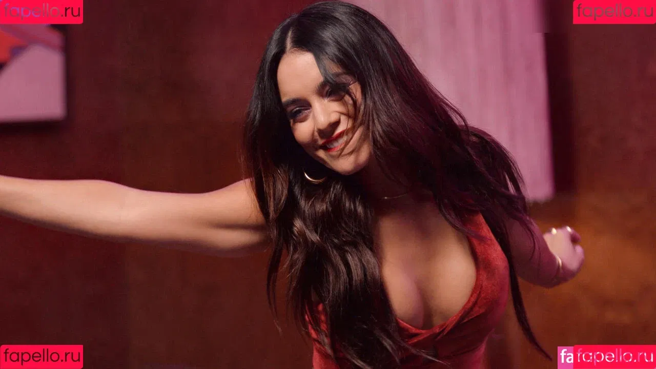Vanessa Hudgens / VanessaHudgens Onlyfans Photo Gallery 
