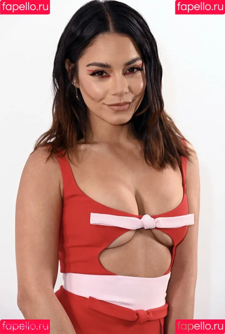 Vanessa Hudgens / VanessaHudgens Onlyfans Photo Gallery 