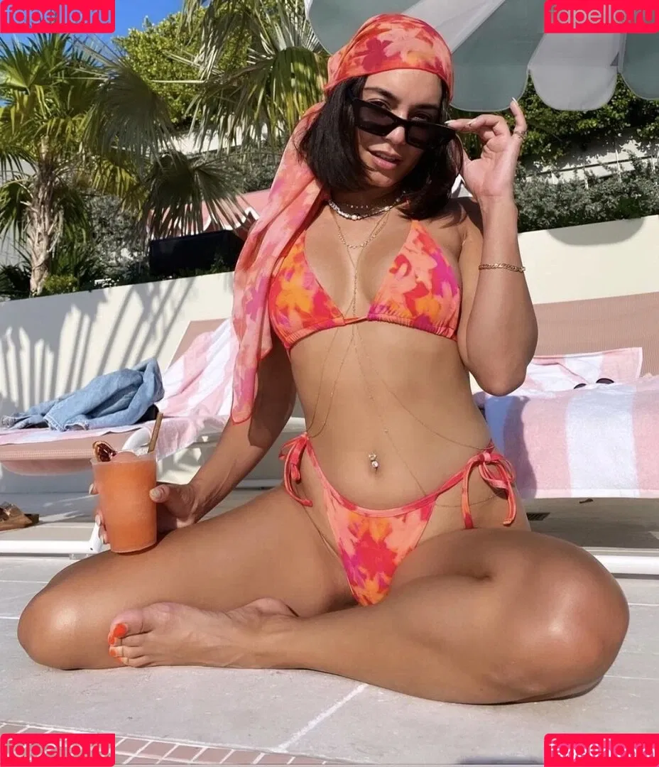 Vanessa Hudgens / VanessaHudgens Onlyfans Photo Gallery 