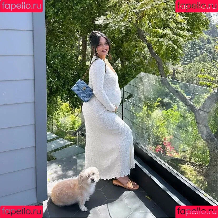 Vanessa Hudgens / VanessaHudgens Onlyfans Photo Gallery 