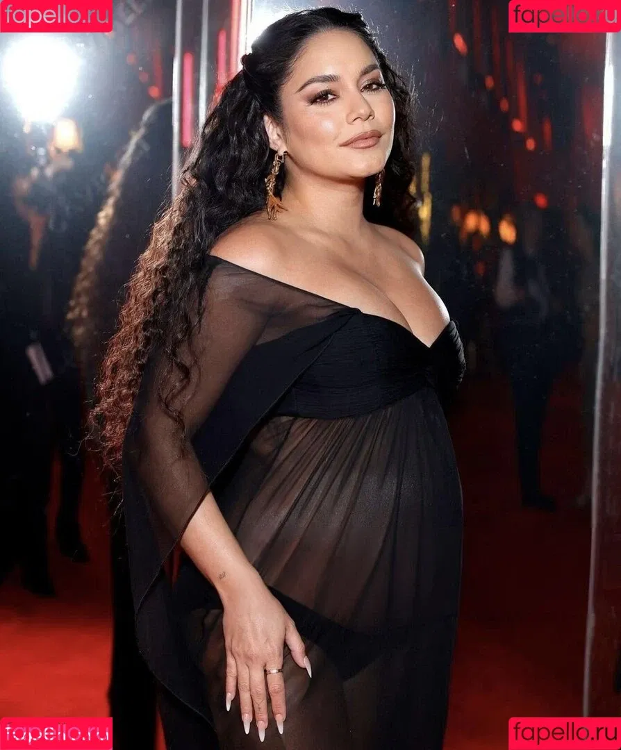 Vanessa Hudgens / VanessaHudgens Onlyfans Photo Gallery 