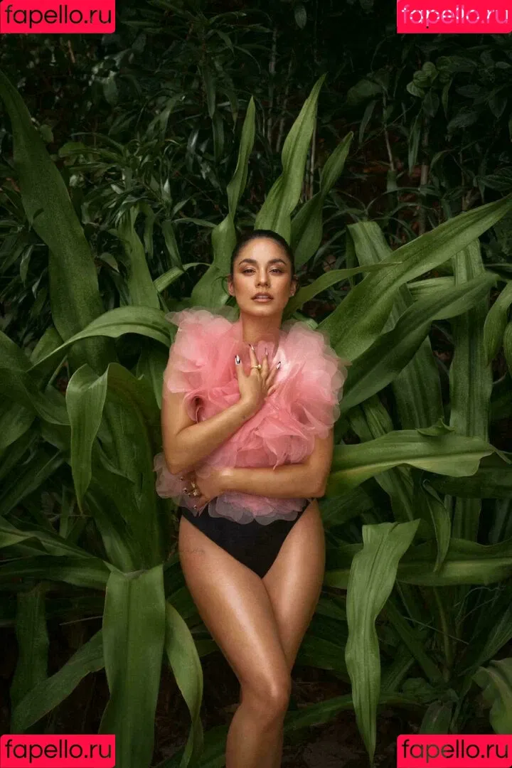 Vanessa Hudgens / VanessaHudgens Onlyfans Photo Gallery 