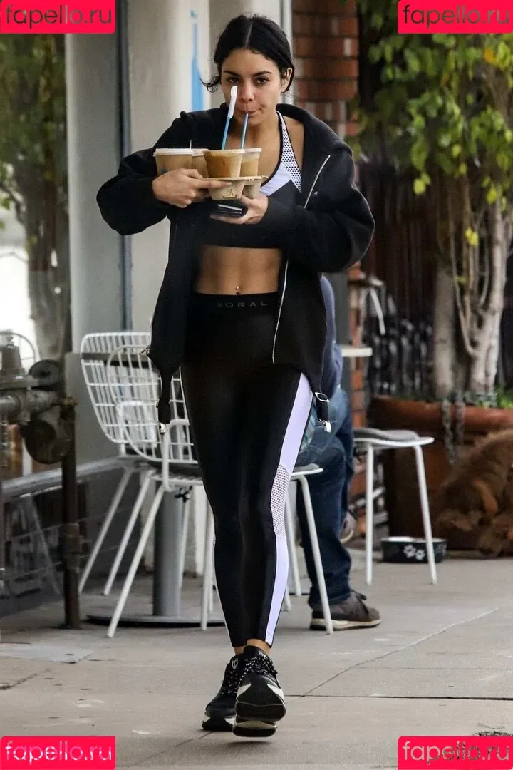 Vanessa Hudgens / VanessaHudgens Onlyfans Photo Gallery 