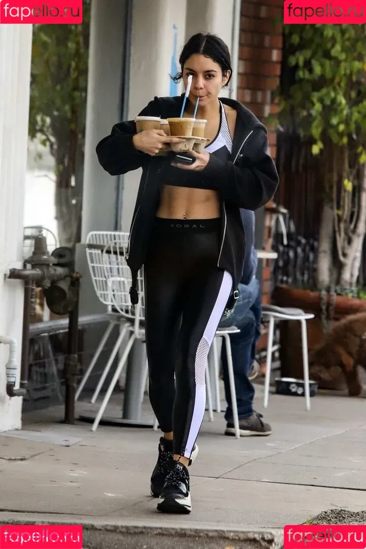 Vanessa Hudgens / VanessaHudgens Onlyfans Photo Gallery 