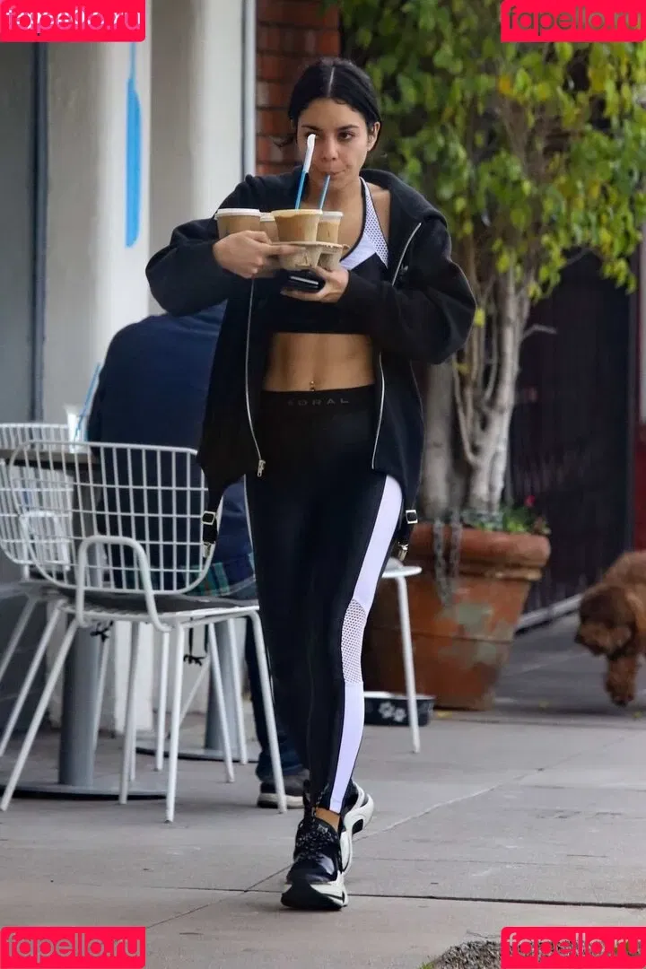 Vanessa Hudgens / VanessaHudgens Onlyfans Photo Gallery 