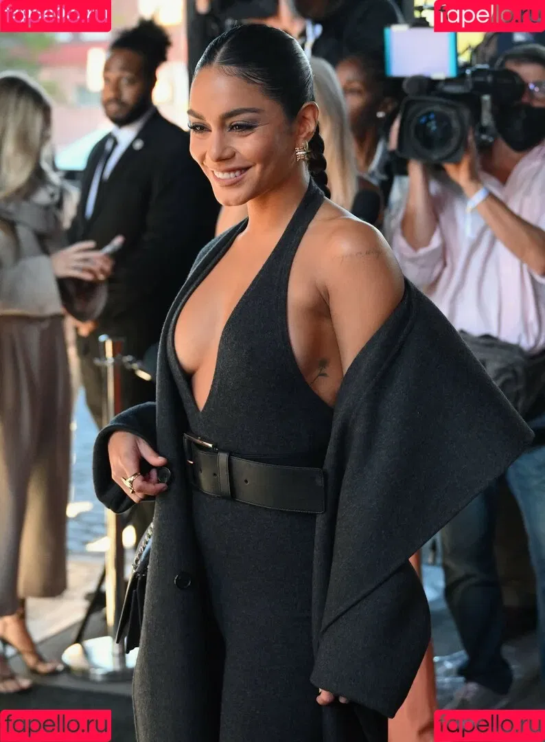 Vanessa Hudgens / VanessaHudgens Onlyfans Photo Gallery 