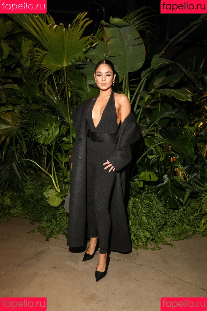 Vanessa Hudgens / VanessaHudgens Onlyfans Photo Gallery 