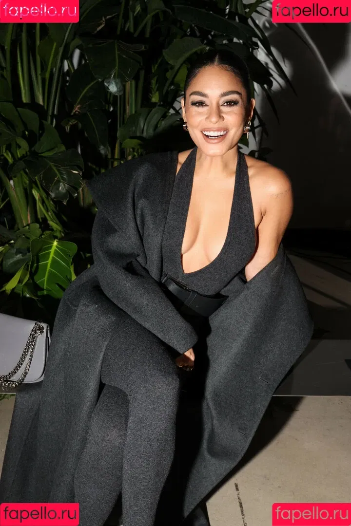 Vanessa Hudgens / VanessaHudgens Onlyfans Photo Gallery 