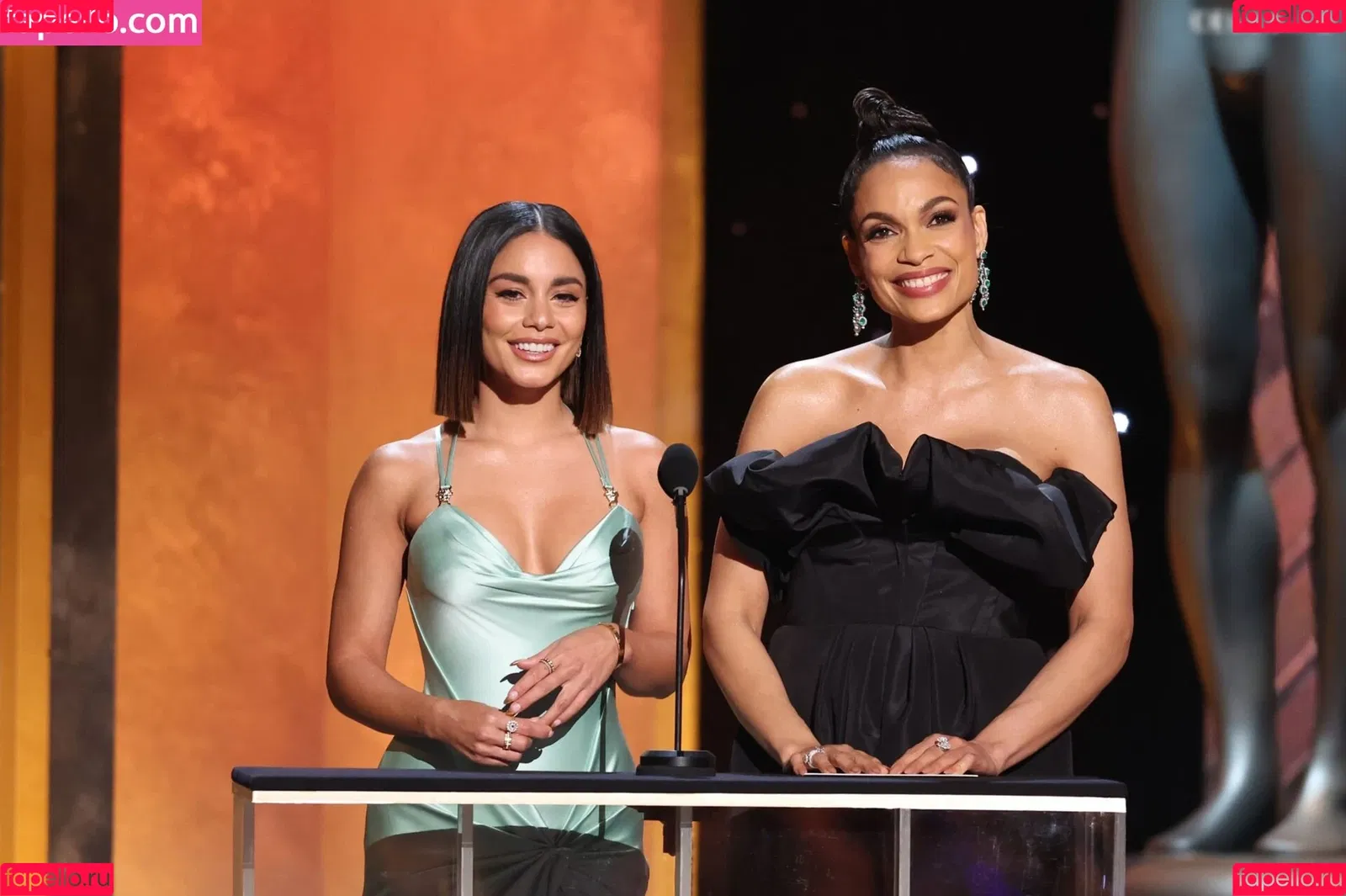 Vanessa Hudgens / VanessaHudgens Onlyfans Photo Gallery 