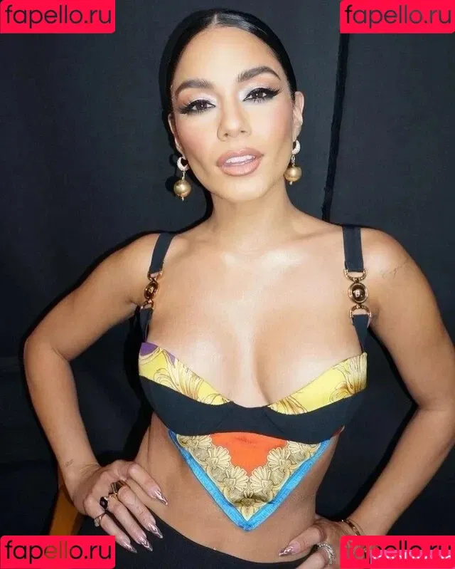 Vanessa Hudgens / VanessaHudgens Onlyfans Photo Gallery 