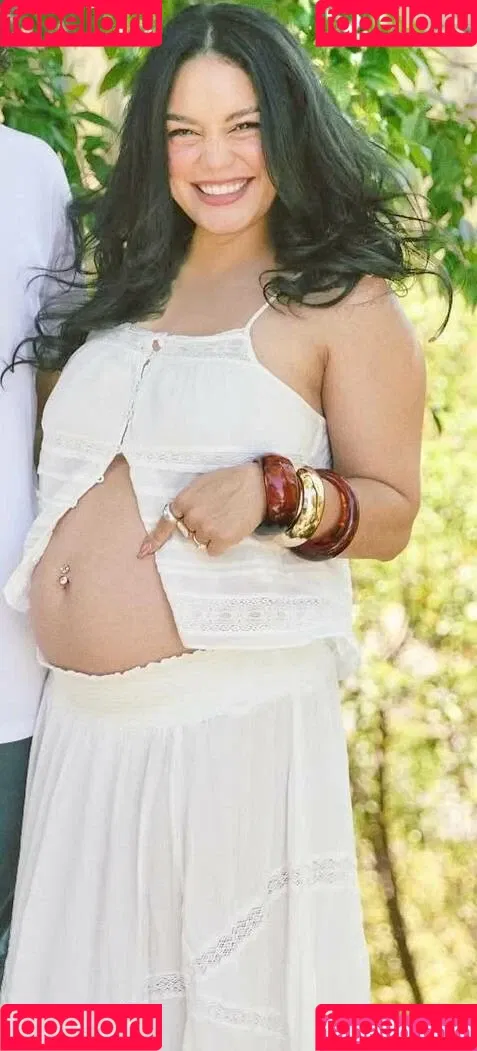 Vanessa Hudgens / VanessaHudgens Onlyfans Photo Gallery 
