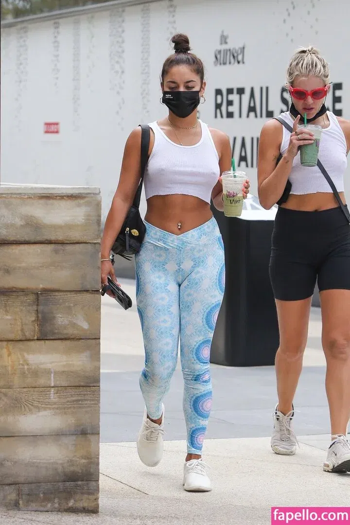 Vanessa Hudgens / VanessaHudgens Onlyfans Photo Gallery 