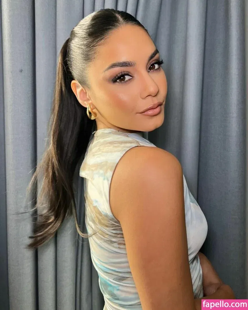 Vanessa Hudgens / VanessaHudgens Onlyfans Photo Gallery 