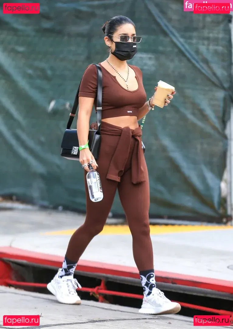 Vanessa Hudgens / VanessaHudgens Onlyfans Photo Gallery 