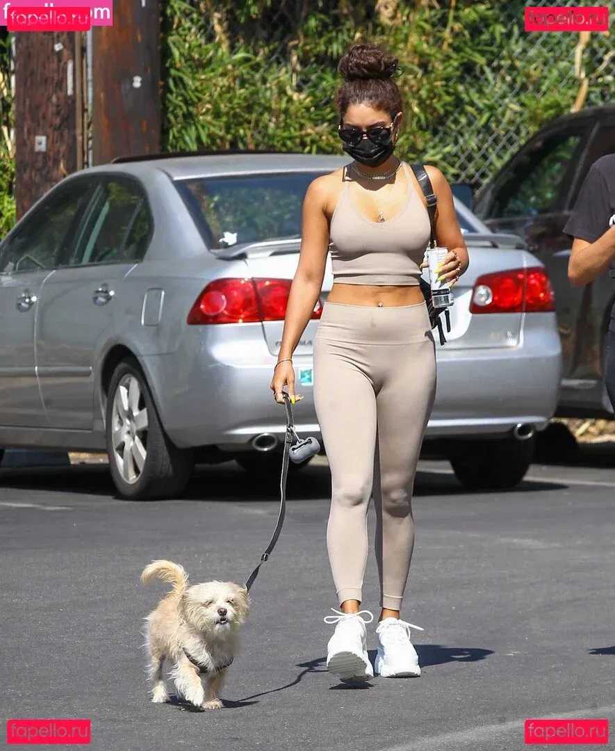 Vanessa Hudgens / VanessaHudgens Onlyfans Photo Gallery 