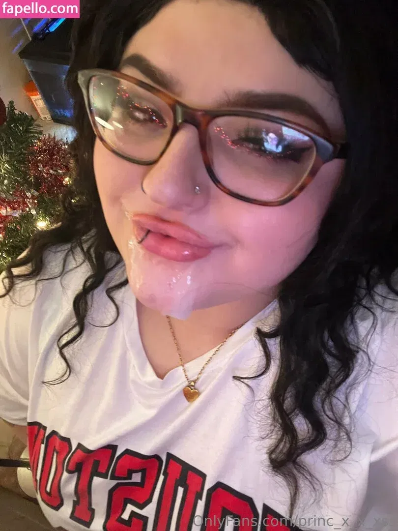 http.princxss / princ_x_x_xss Onlyfans Photo Gallery 