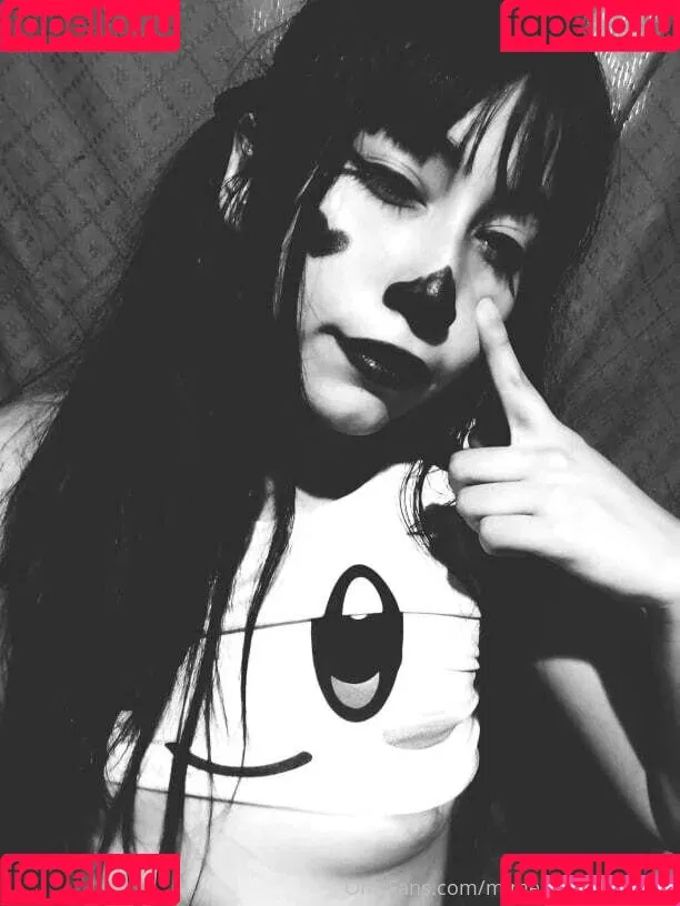 mime.liluthcosplays Onlyfans Photo Gallery 