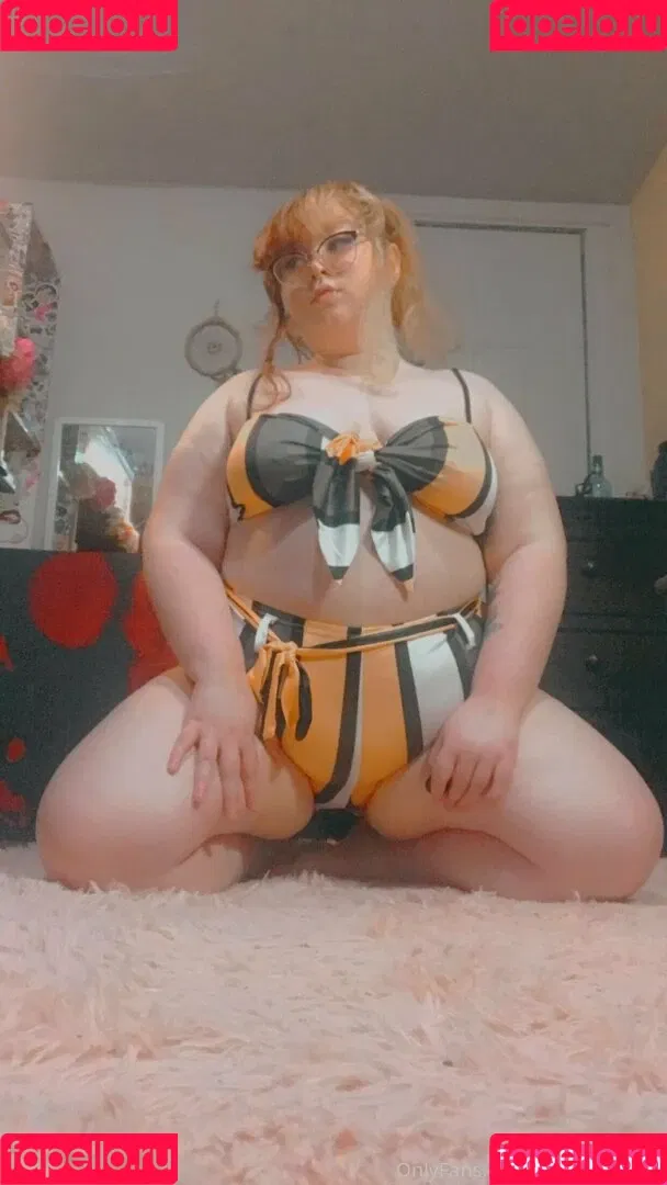 cuteasf11 / cutepeaches2 Onlyfans Photo Gallery 