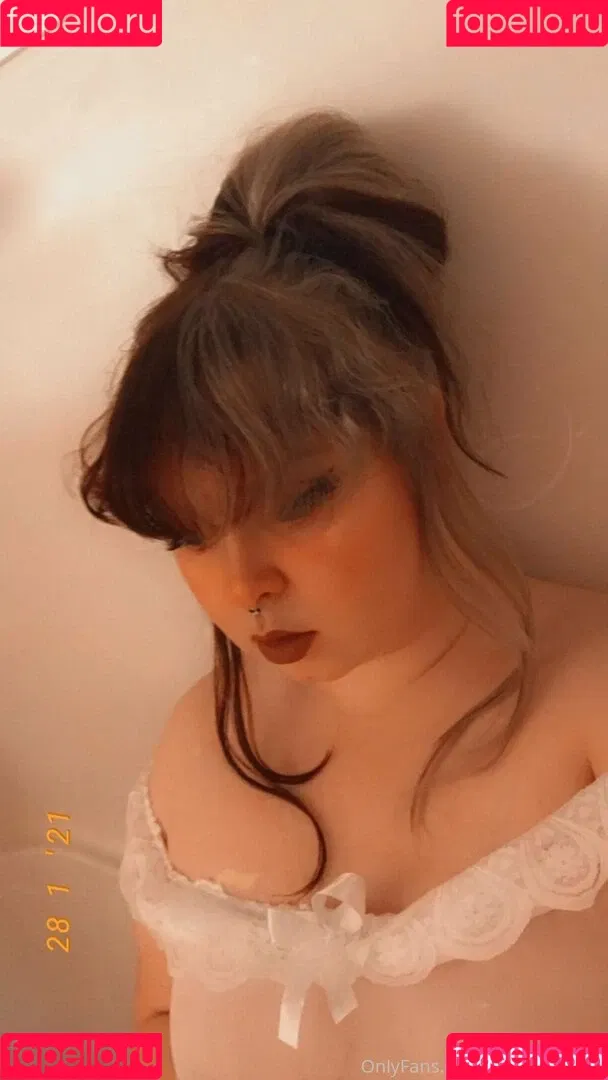 cuteasf11 / cutepeaches2 Onlyfans Photo Gallery 