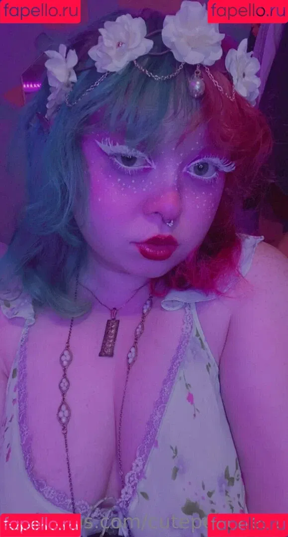 cuteasf11 / cutepeaches2 Onlyfans Photo Gallery 