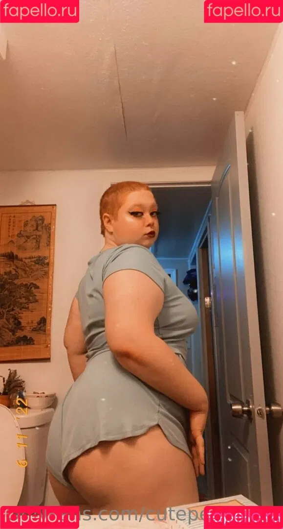 cuteasf11 / cutepeaches2 Onlyfans Photo Gallery 