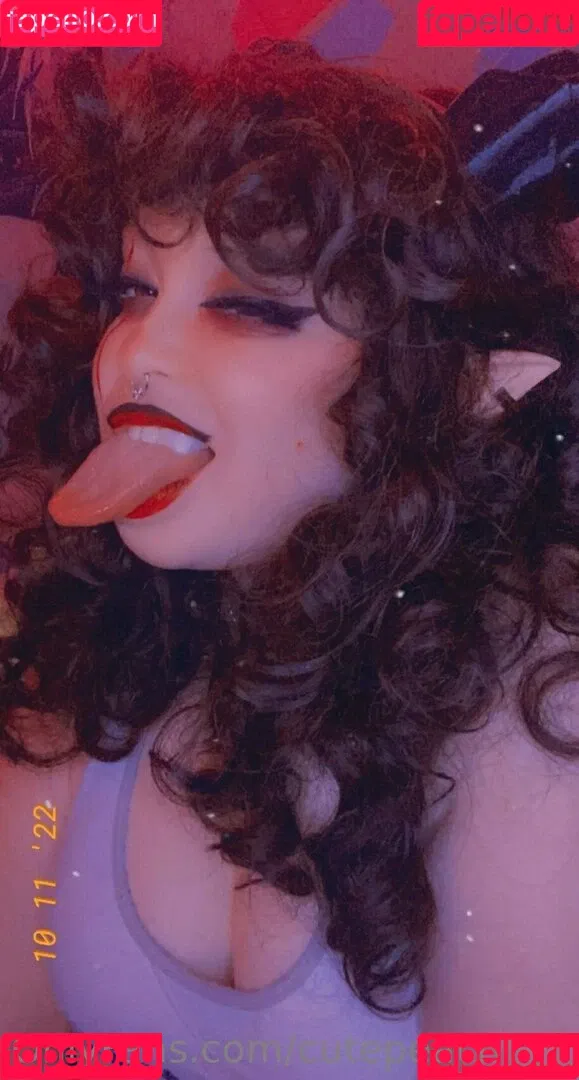 cuteasf11 / cutepeaches2 Onlyfans Photo Gallery 