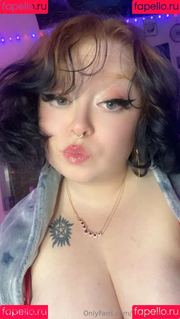 cuteasf11 / cutepeaches2 Onlyfans Photo Gallery 