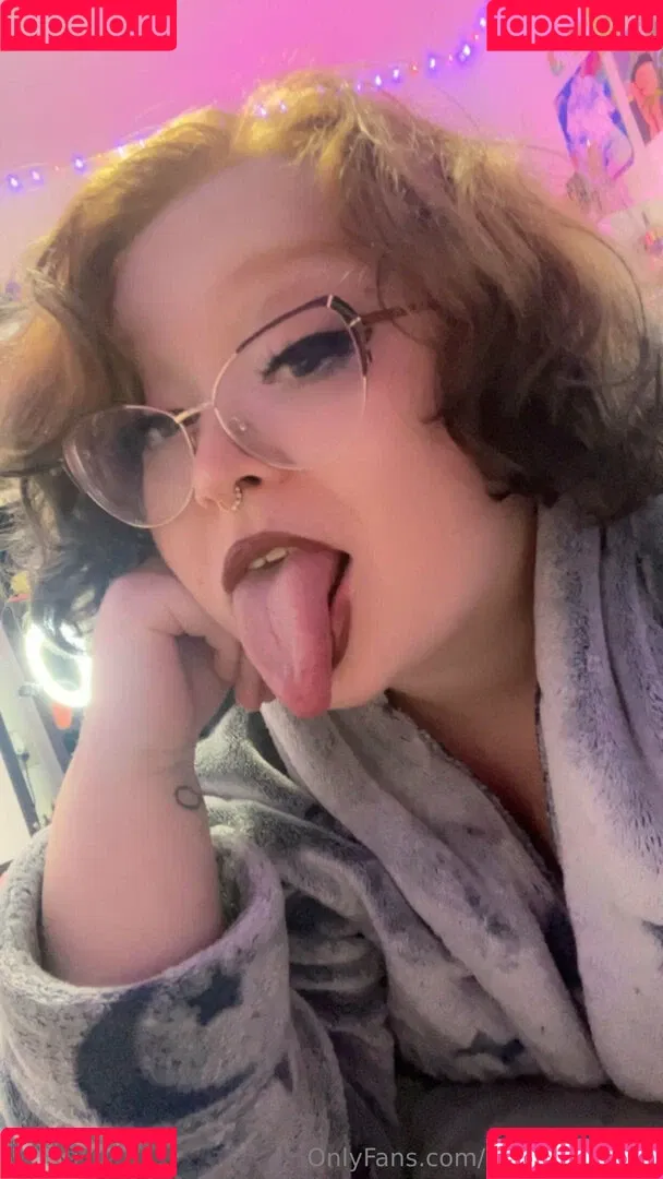 cuteasf11 / cutepeaches2 Onlyfans Photo Gallery 