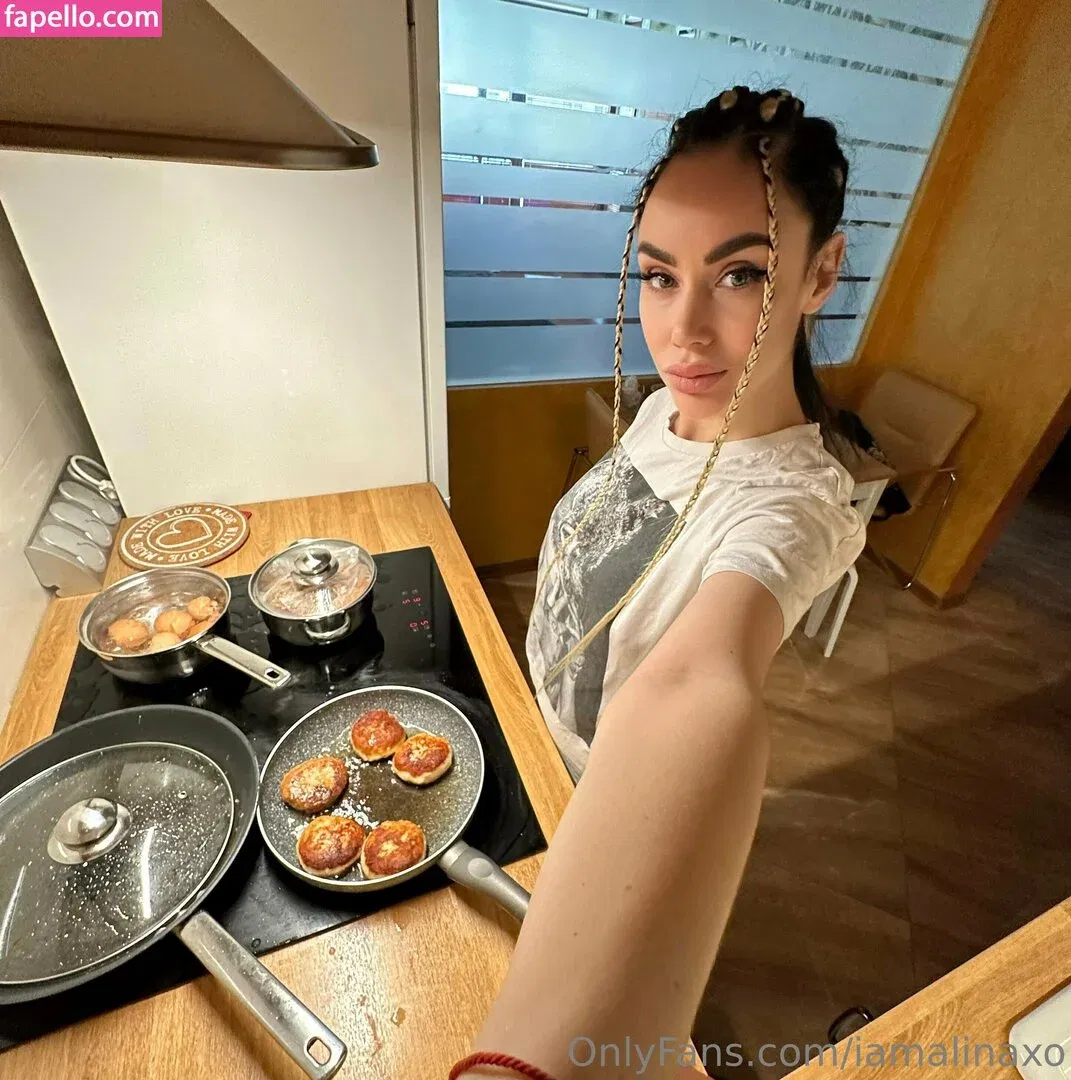 alinaboobs / alinaboz Onlyfans Photo Gallery 