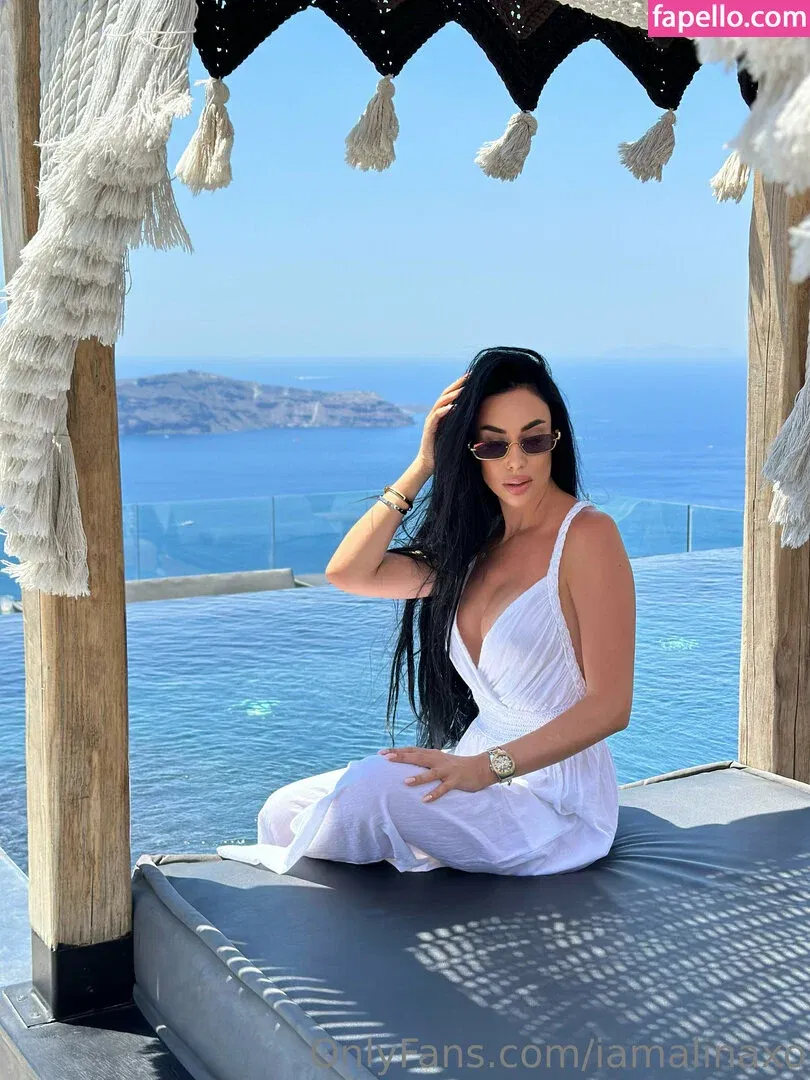 alinaboobs / alinaboz Onlyfans Photo Gallery 