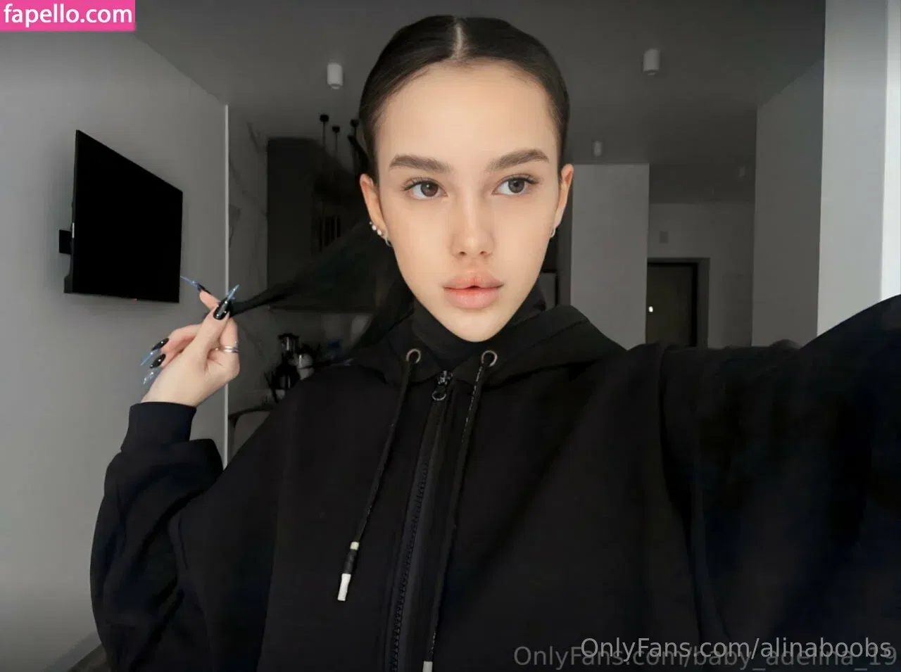 alinaboobs / alinaboz Onlyfans Photo Gallery 