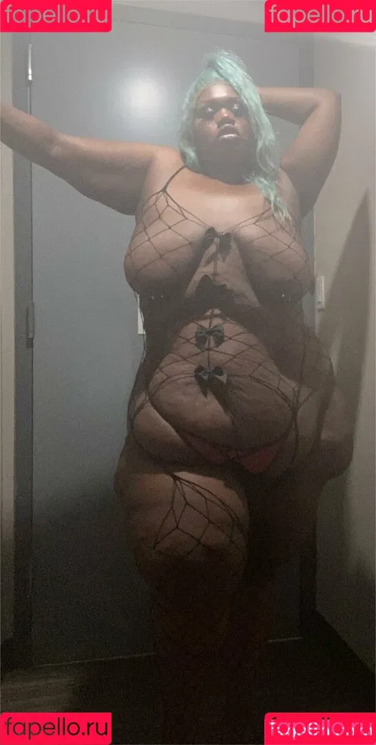 beverlyblue3x / beverlyblueofficial Onlyfans Photo Gallery 