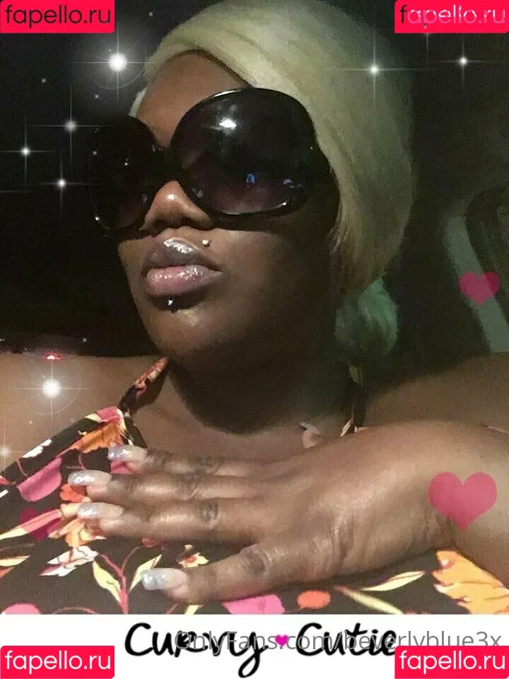 beverlyblue3x / beverlyblueofficial Onlyfans Photo Gallery 