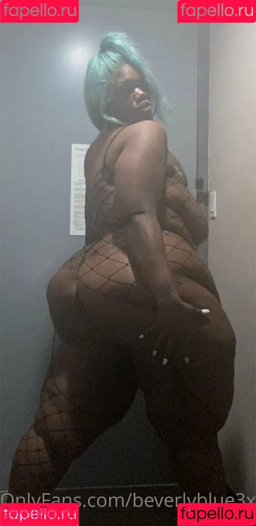 beverlyblue3x / beverlyblueofficial Onlyfans Photo Gallery 