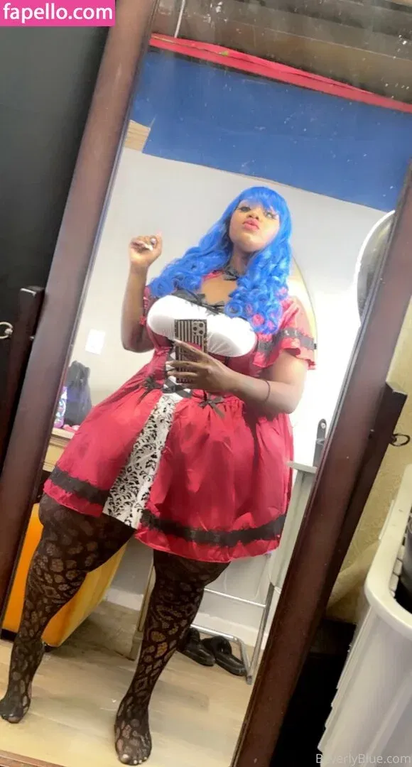 beverlyblue3x / beverlyblueofficial Onlyfans Photo Gallery 