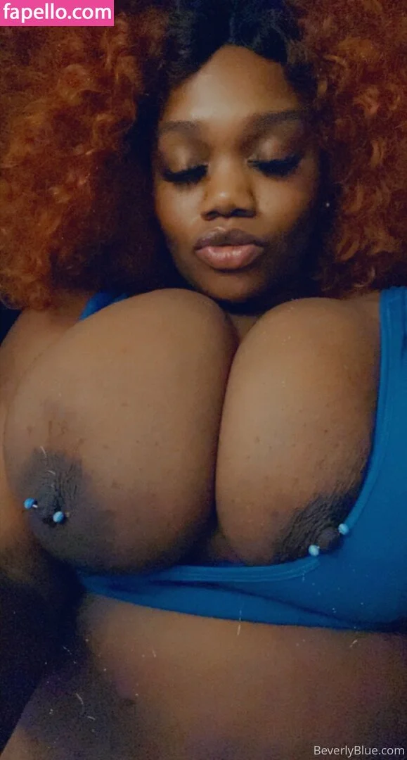 beverlyblue3x / beverlyblueofficial Onlyfans Photo Gallery 